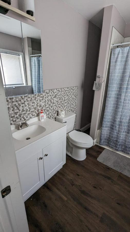 Private Room And Bathroom Providence Eksteriør billede
